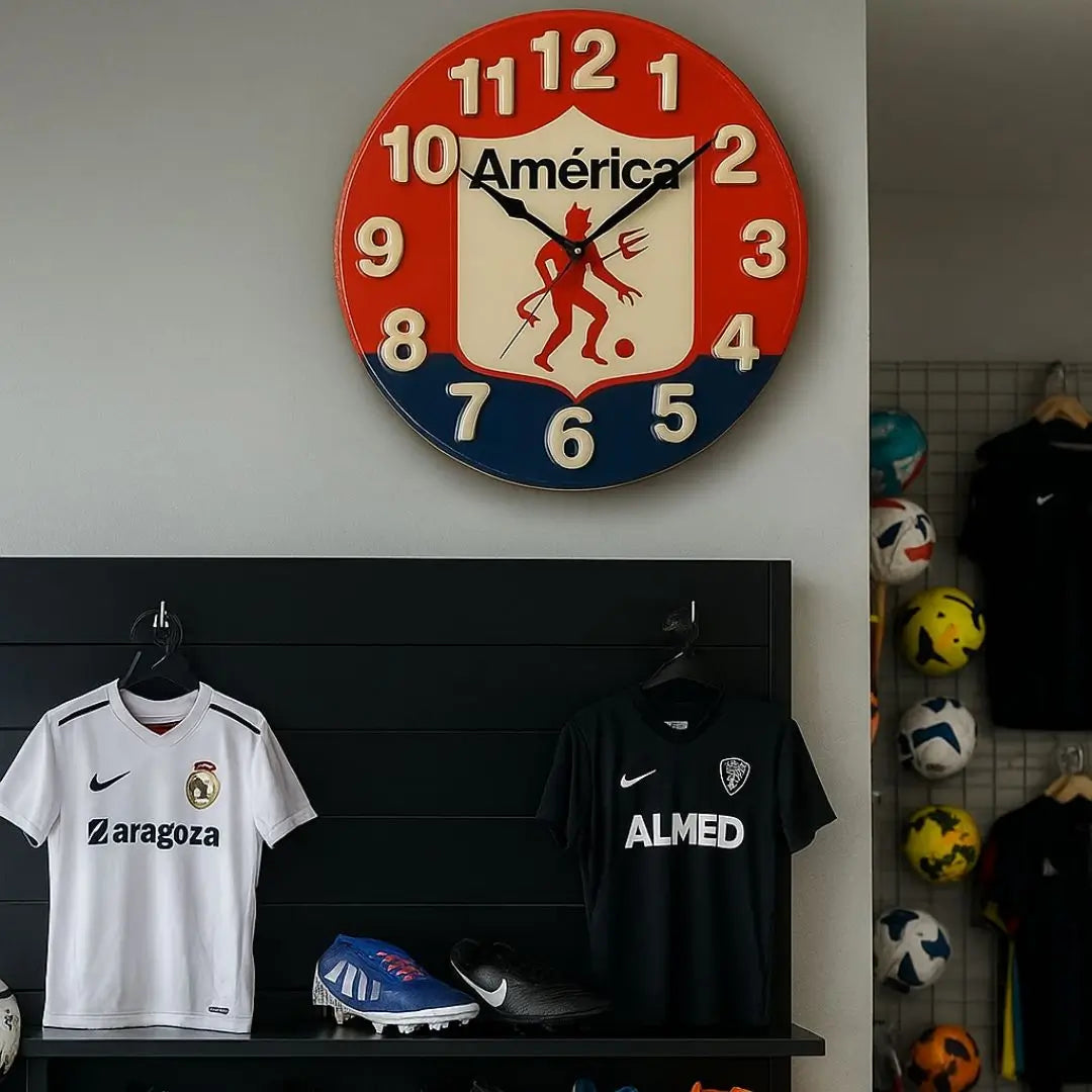 "Diseña tu reloj de pared en resina, único y hecho para tu hogar."