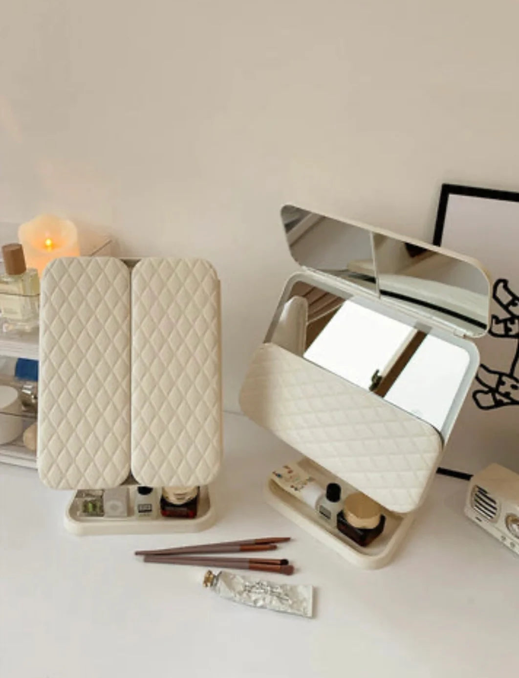 ESPEJO LED TRIPLE PARA MAQUILLAJE
